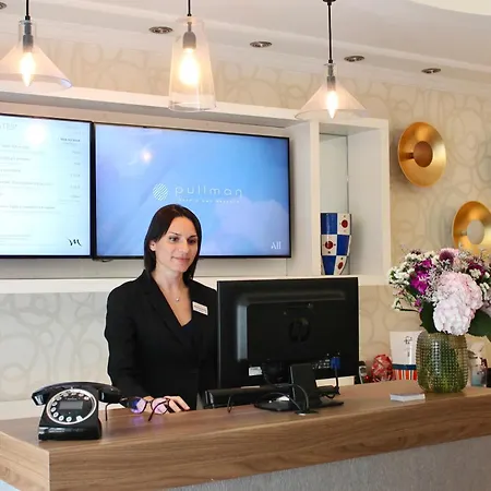 Mercure Opera Grands Boulevards Hotel 4*