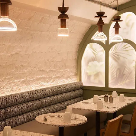 Mercure Opera Grands Boulevards Paris