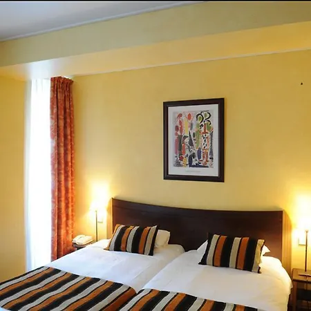 Mercure Opera Grands Boulevards Paris