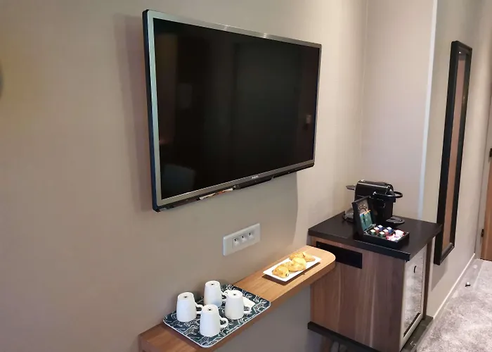 Mercure Opera Grands Boulevards Hotel 4*