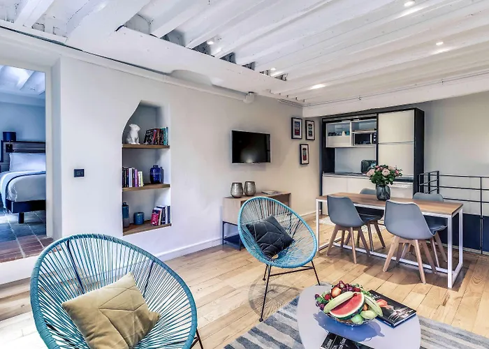 Mercure Opera Grands Boulevards Hotel 4*