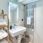 Mercure Opera Grands Boulevards Paris