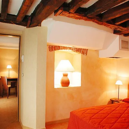 Hotel Mercure Opera Grands Boulevards 4*